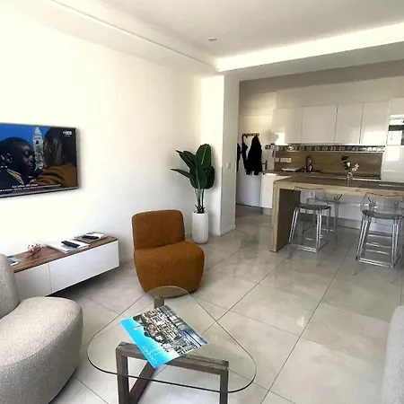 Superbe Hypercentre Climatise
